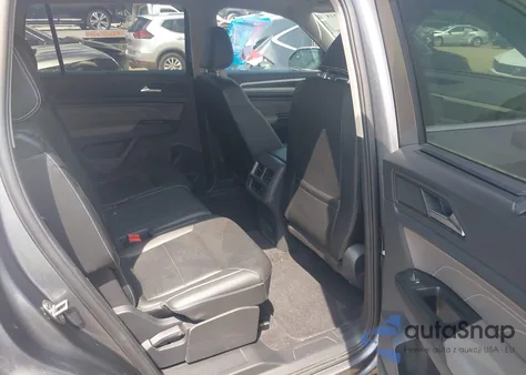 2021 Volkswagen Atlas 3.6L V6 Se W/Technology z USA, uszkodzony, nr VIN 1V2KR2CAXMC557225